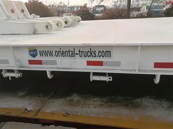 110-ton-lowbed-semitrailer-China-lowbed-trailer-manufacturer-5 110-ton-lowbed-semitrailer-China-lowbed-trailer-manufacturer-5