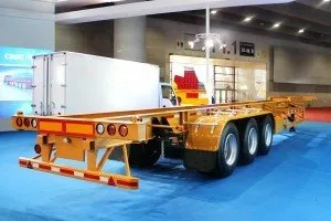 3-Axles-Skeleton-Semitrailer-26-300x200