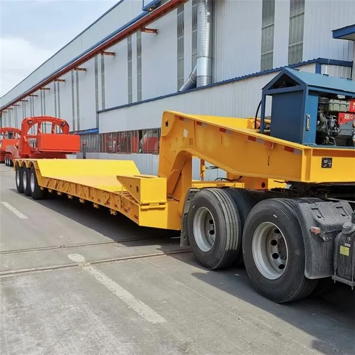 Reboque Lowboy de 3 eixos