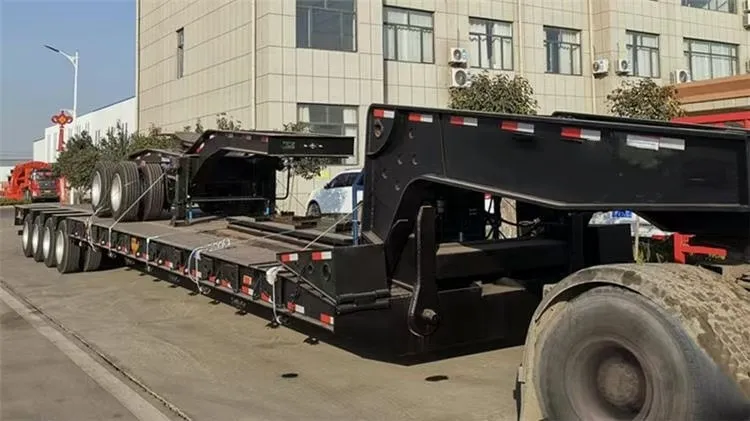 100T Detachable Gooseneck Lowboy Trailers 100T Detachable Gooseneck Lowboy Trailers