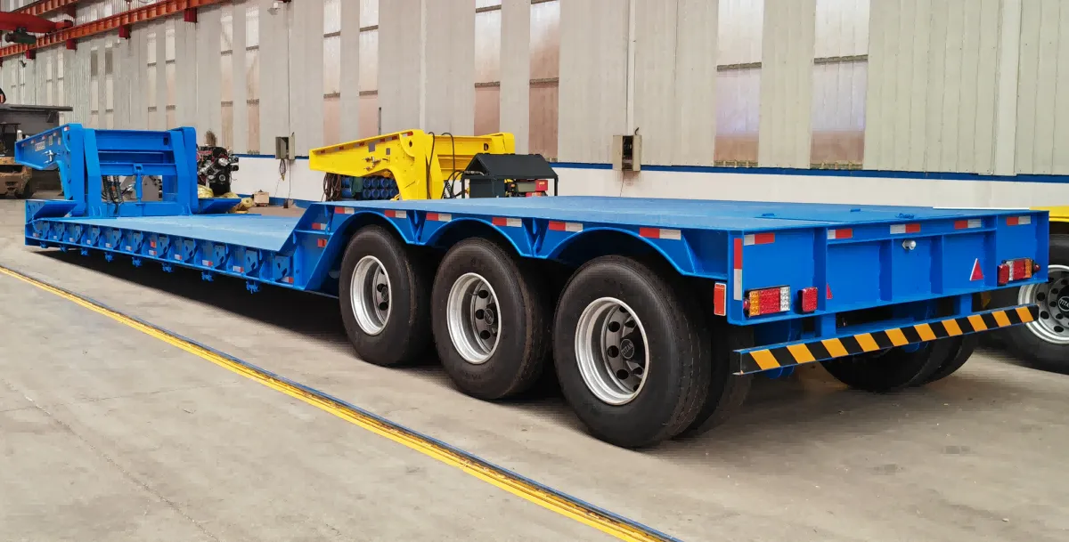 Tri Axle 100 Ton Detachable Lowboy Trailer for sale Tri Axle 100 Ton Detachable Lowboy Trailer for sale